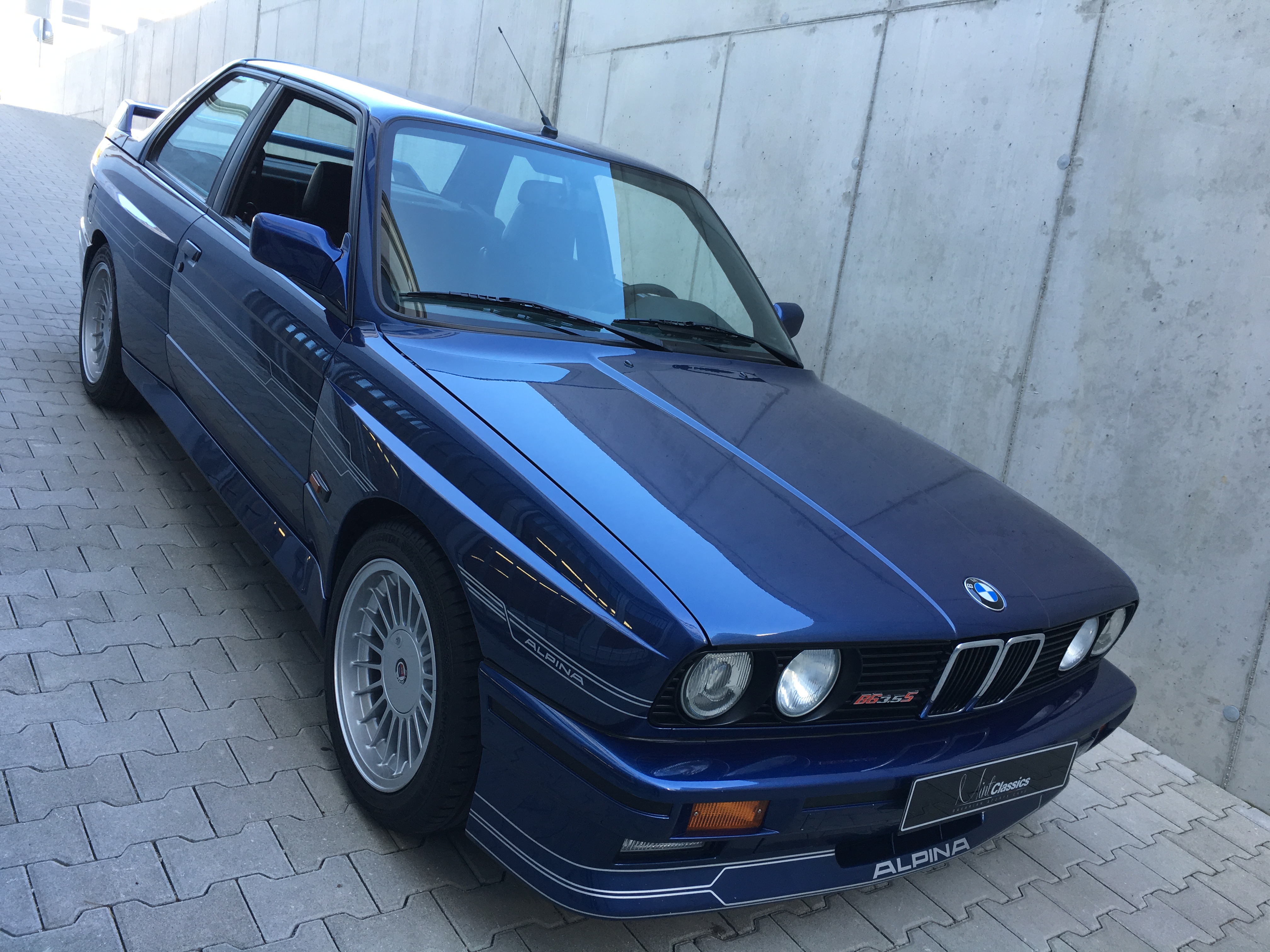 https://www.classicdriver.com/sites/default/files/styles/colorbox/public/cars_images/img_4396_8.jpg?itok=TMfTi0Xq