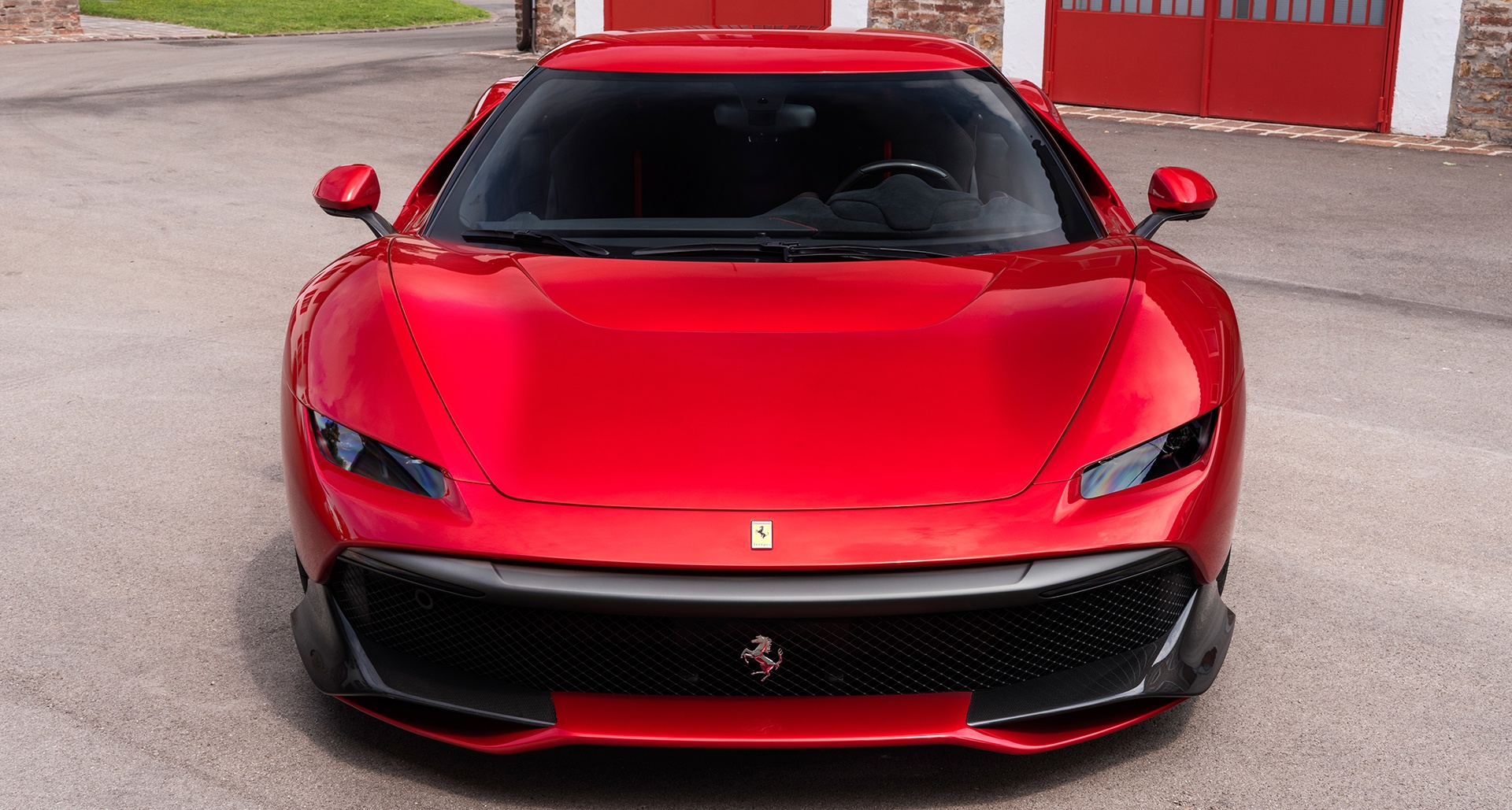 Dazzling Deborah One Off Ferrari Pays Homage To The Legendary F40 Classic Driver Magazine Dazzling Deborah One Off Ferrari Pays Homage To The Legendary F40 Classic Driver Magazine