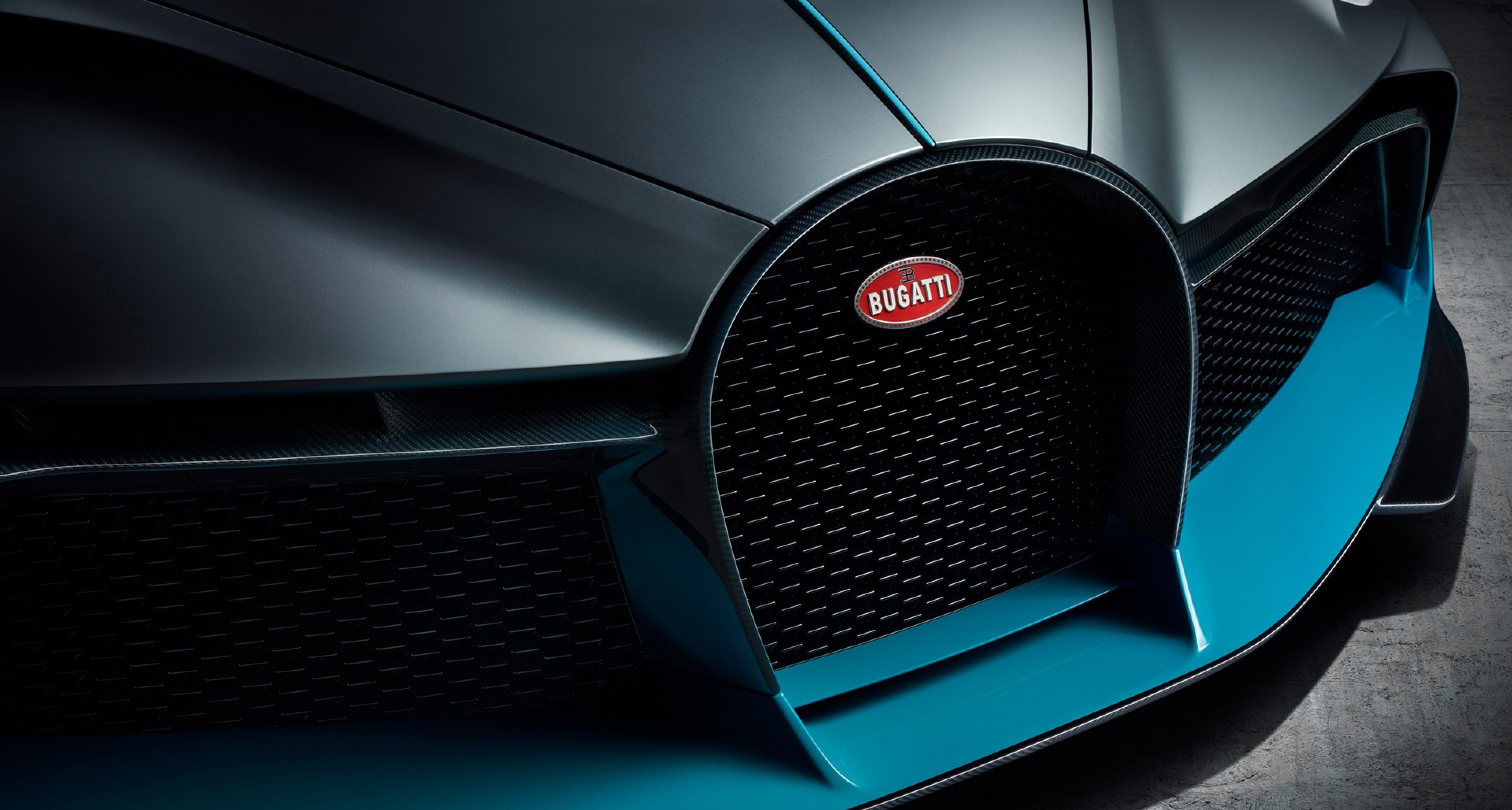 Der Funf Millionen Euro Teure Divo Schiesst Bugatti In Die