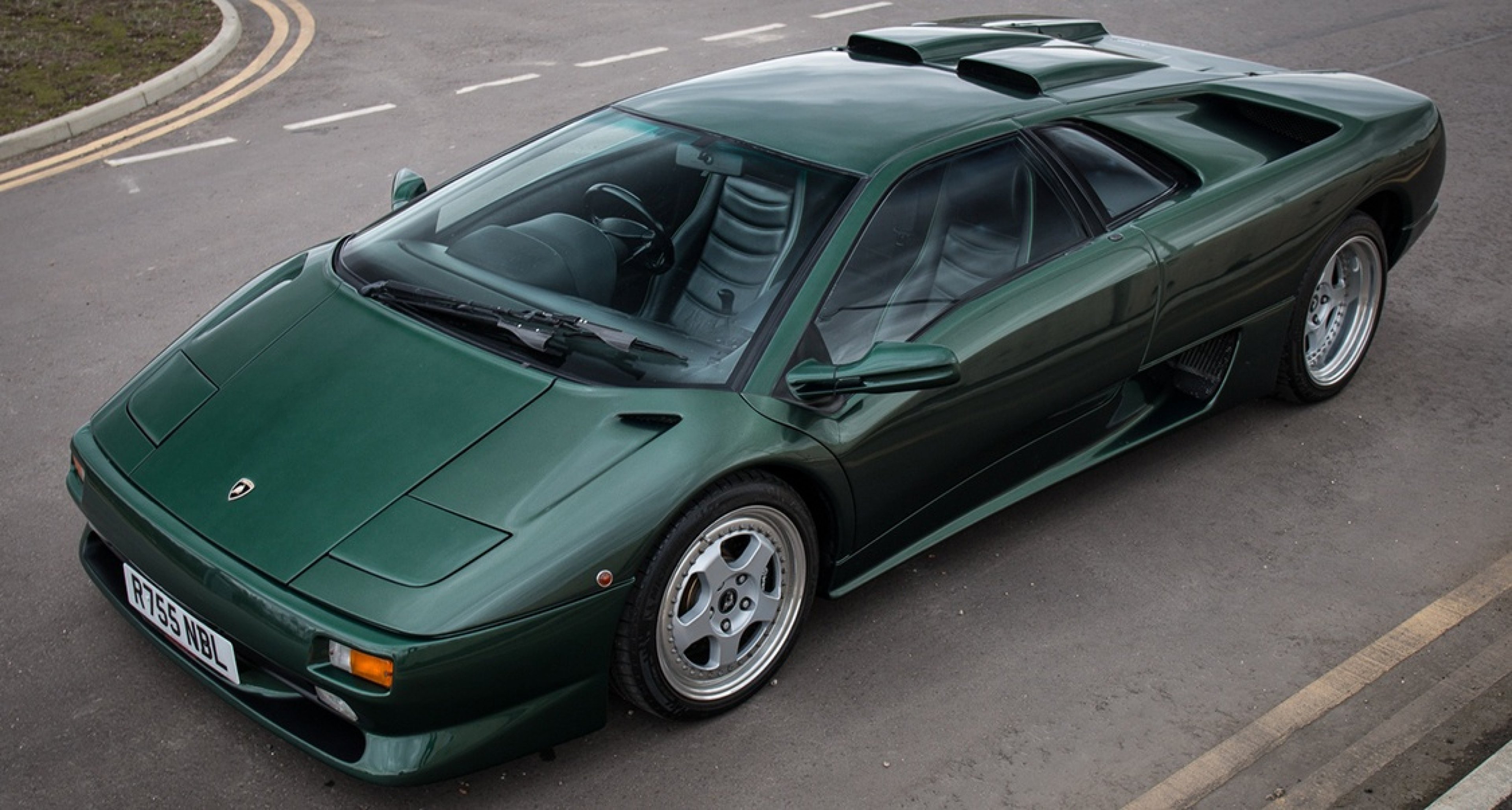 We Love All Colours On Cars As Long As They Re Dark Green Classic Driver Magazine