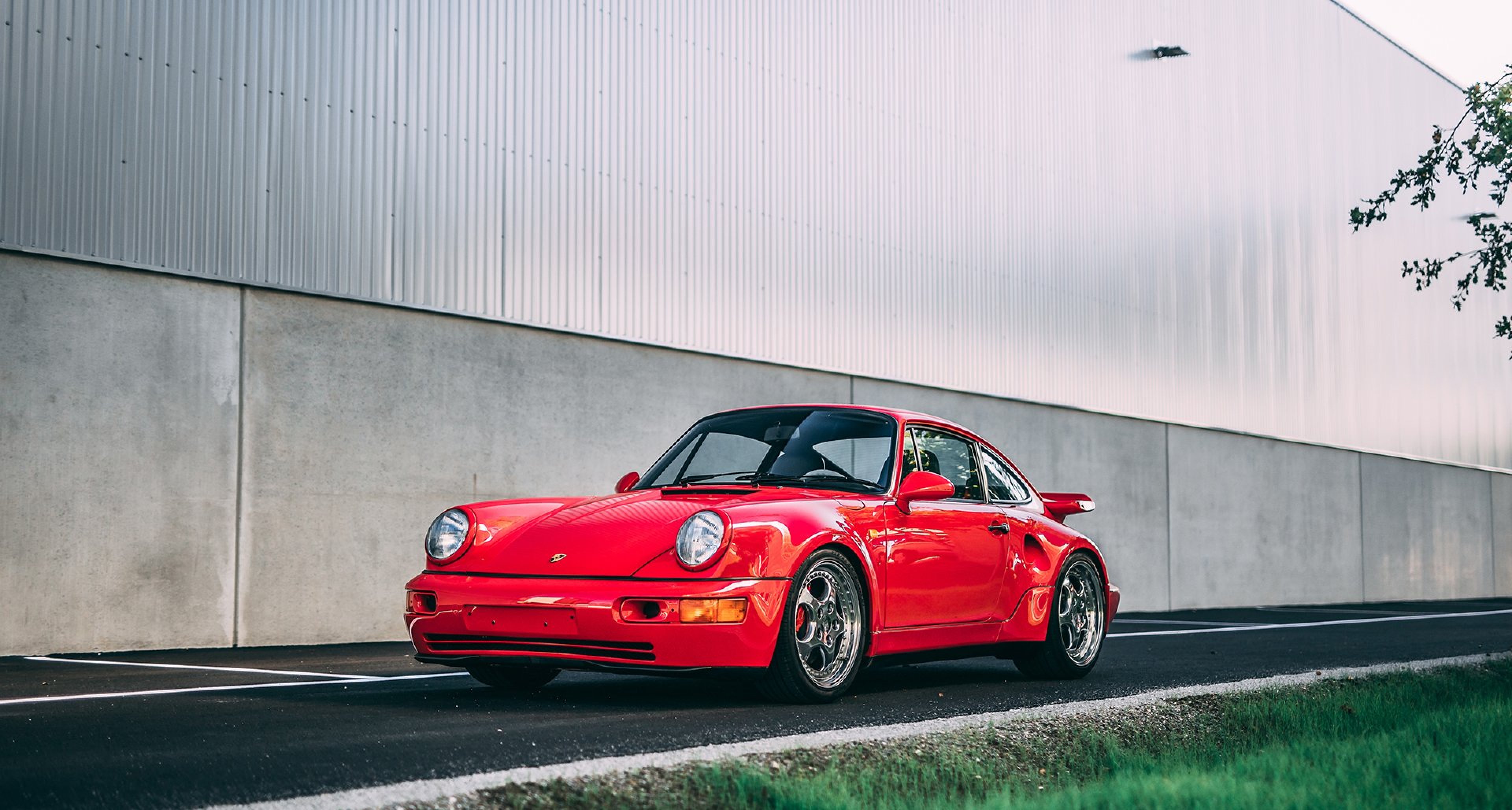Lightweight And Well Used Is This Porsche 964 Turbo S Leichtbau The Ultimate Daily Driver Classic Driver Magazine