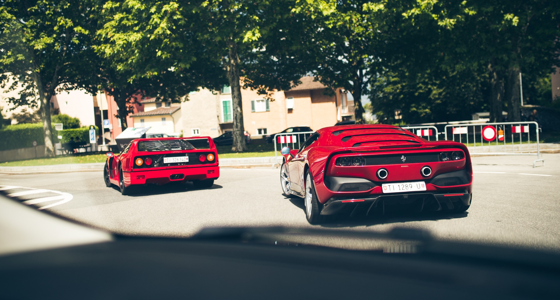 Ferrari Sp38 Deborah Trifft Ferrari F40 Rendezvous In Lugano Classic Driver Magazine