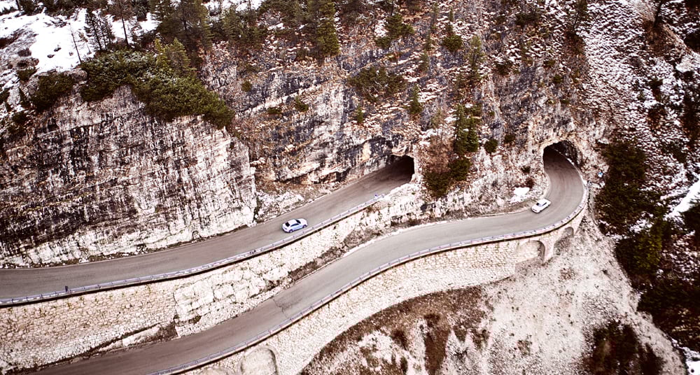 Bmw S 2002 Hommage Brings Back The Turbo Boosted Curve