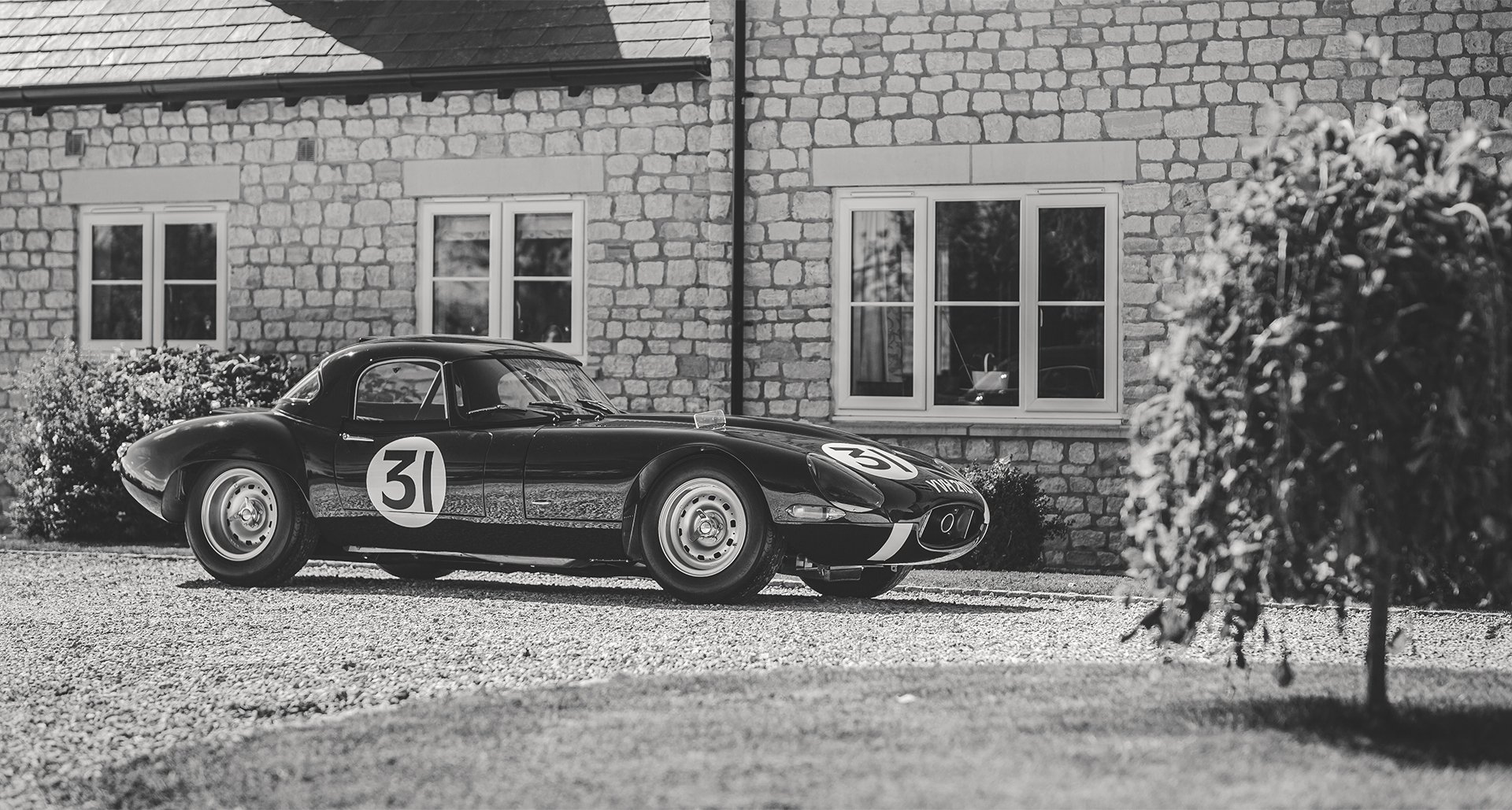 Returning To Goodwood With The Most Raced Jaguar E Type Lightweight Classic Driver Magazine
