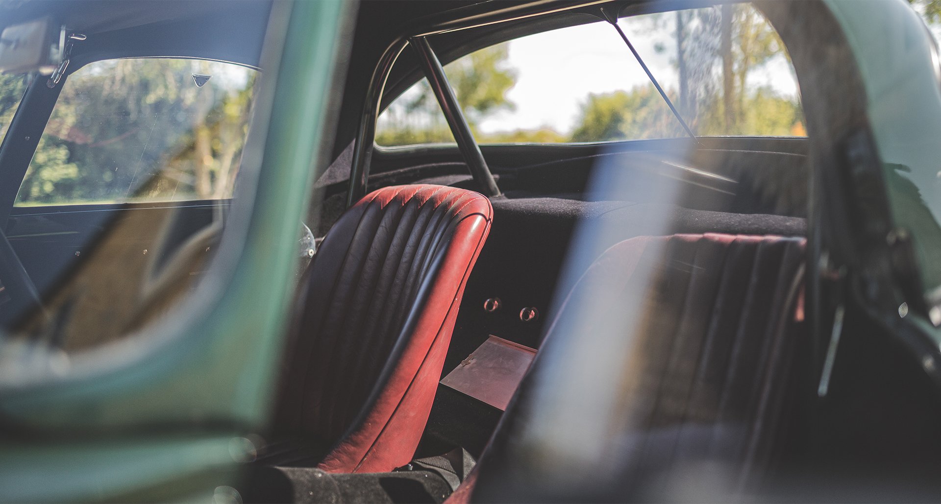 Returning To Goodwood With The Most Raced Jaguar E Type Lightweight Classic Driver Magazine