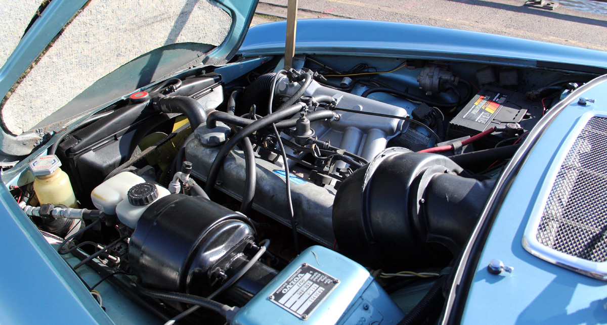 volvo_p1800_estate_sportswagon_17.jpg