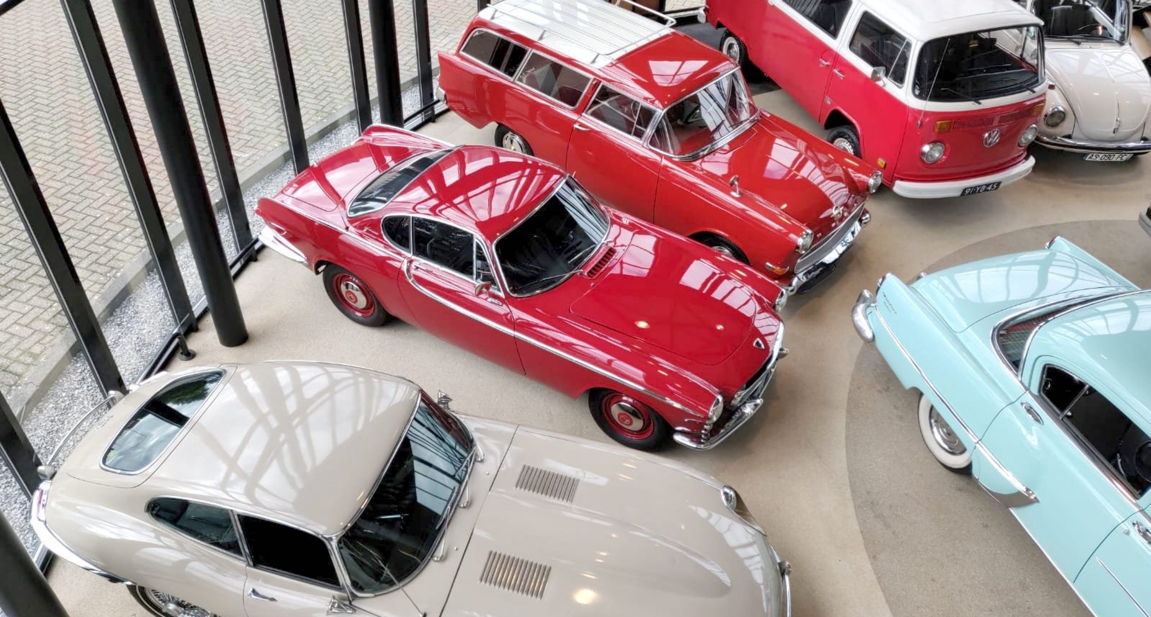 Classic car auctions online
