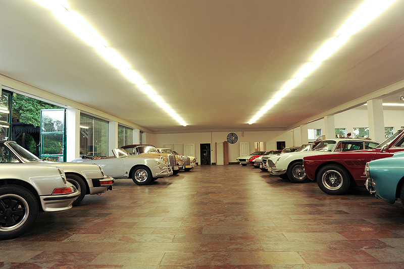 Handlerportrait Car Collection Wittner Classic Driver Magazine