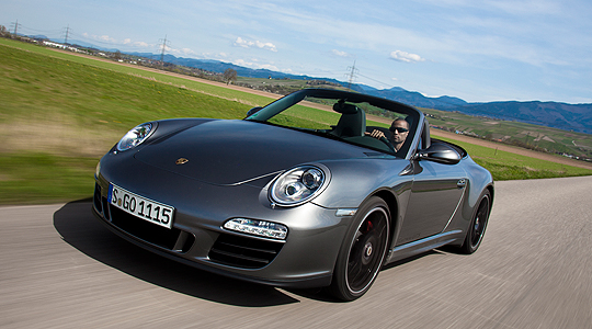 Porsche 911 Carrera Gts Cabrio Die Elfer Essenz Classic Driver