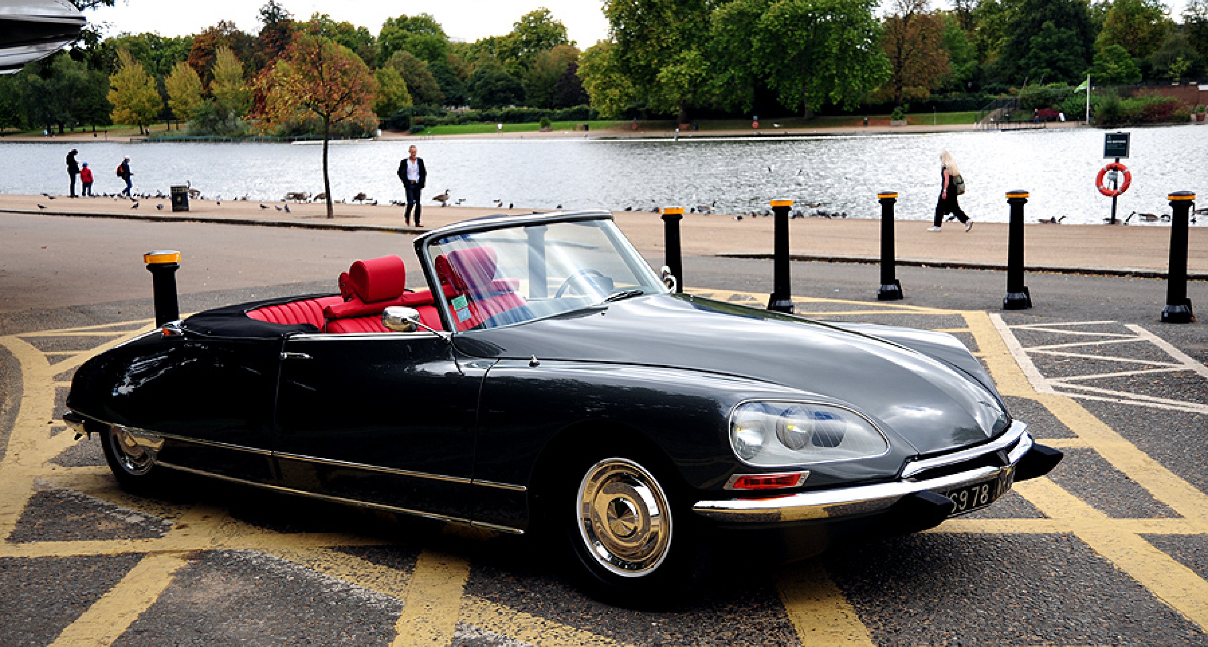 Citroen DS technical specifications and fuel economy