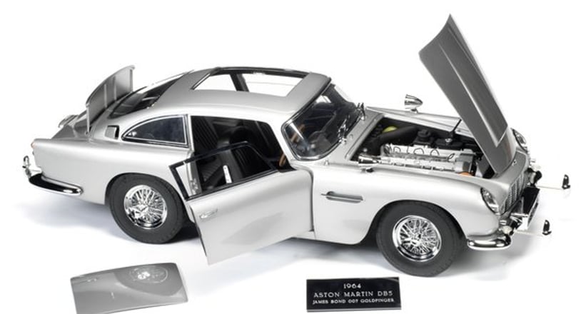 maquette aston martin