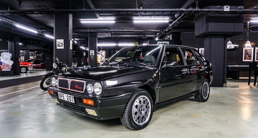 19 Lancia Delta Hf Integrale 2 0 8v Manual Classic Driver Market 19 Lancia Delta Hf Integrale 2 0 8v Manual Classic Driver Market