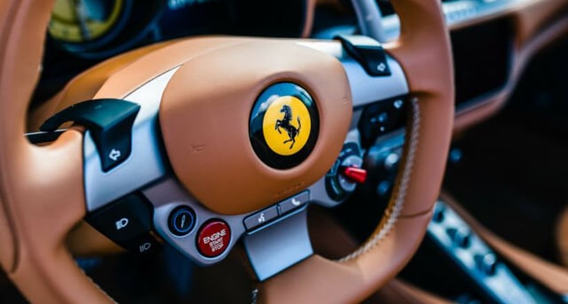 2019 Ferrari Portofino 1 Vorbesitzer Sonderlackierung