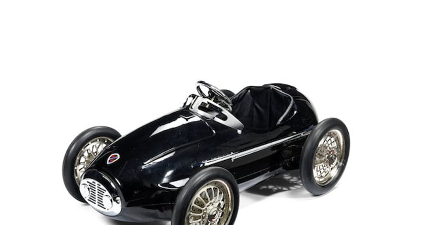 retro pedal car