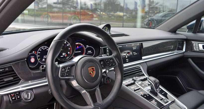 2018 Porsche Panamera 4 E Hybrid Sport Turismo Porsche