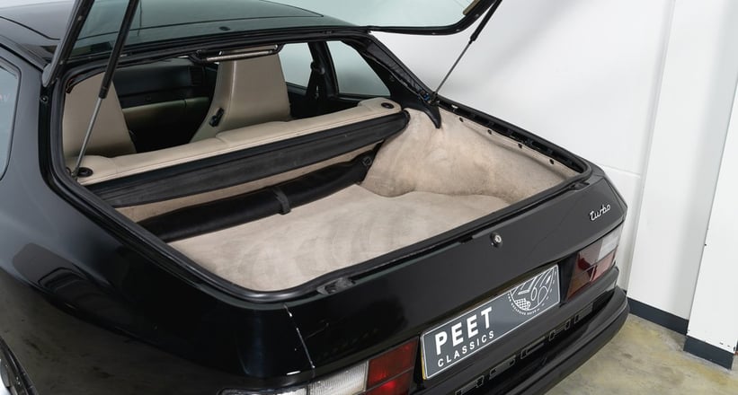 Goot Facet hand 1986 Porsche 944 - turbo | Classic Driver Market