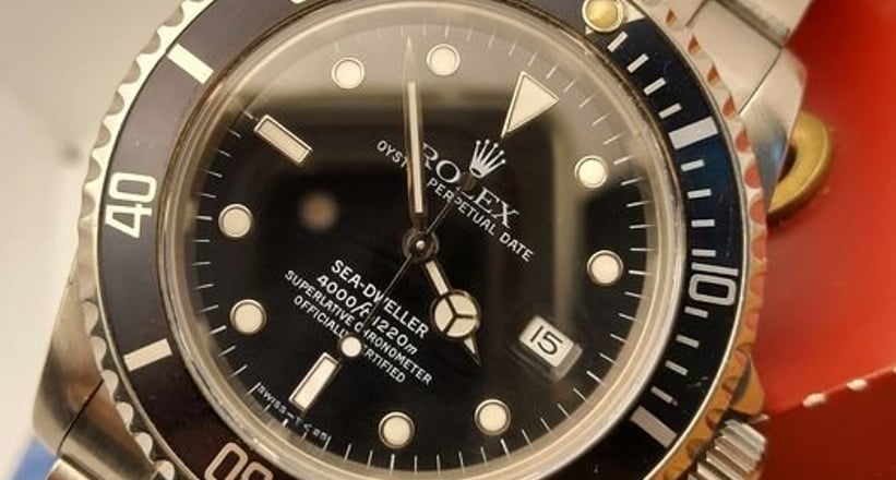 rolex sea dweller 1999