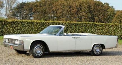 Lincoln Continental  Convertible 1965