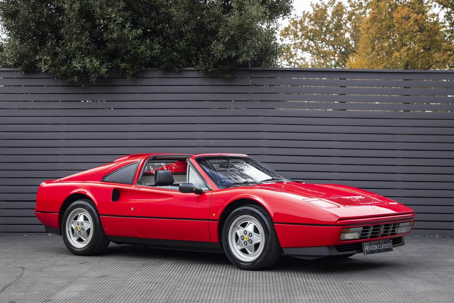 1989 Ferrari 328 | Classic Driver Market