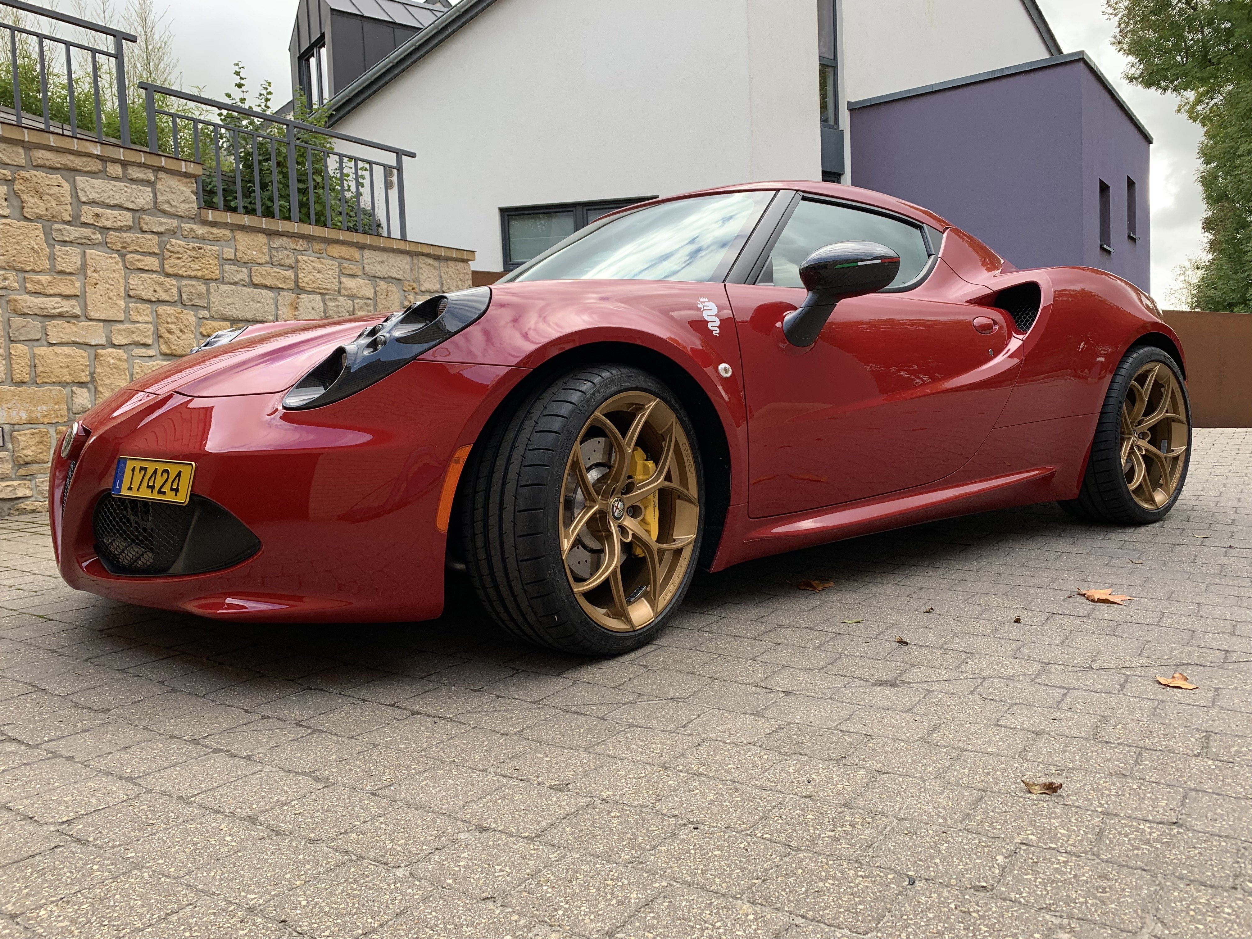 www.classicdriver.com