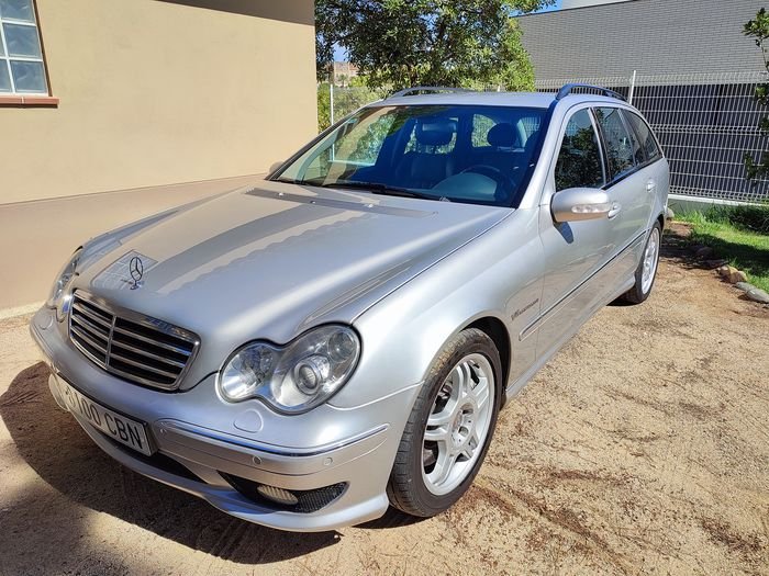 2002 Mercedes-Benz C-Class | Classic Driver Market