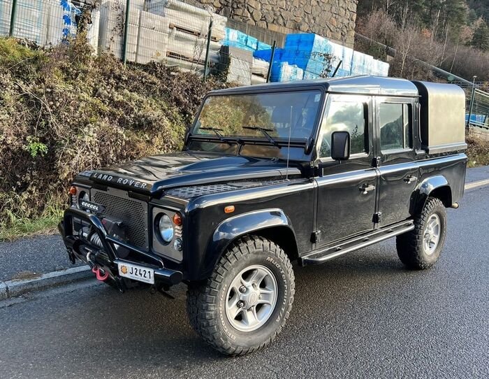 2007 Land Rover Defender | Classic Driver Market