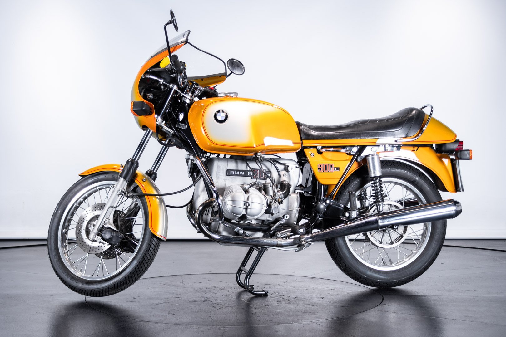 1976 BMW Motorcycles R 90 S | Classic Driver Market
