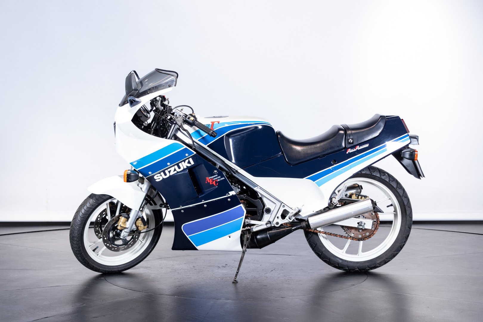 250 Rg St 1986 Suzuki RG 250 Gamma | Classic Driver Market