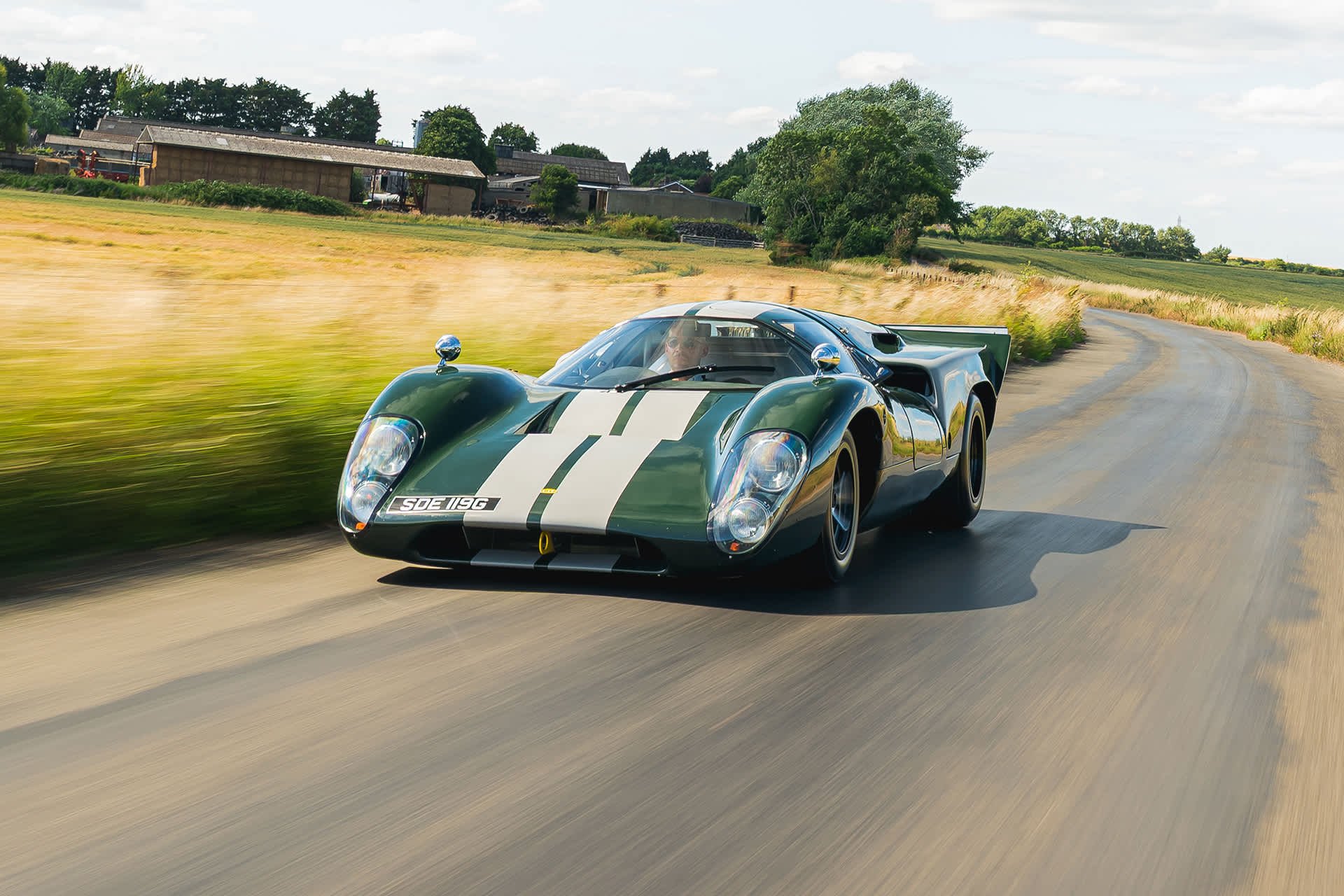 1969 Lola T70 - MKIIIB | ROAD-REGISTERED | Classic Driver Market