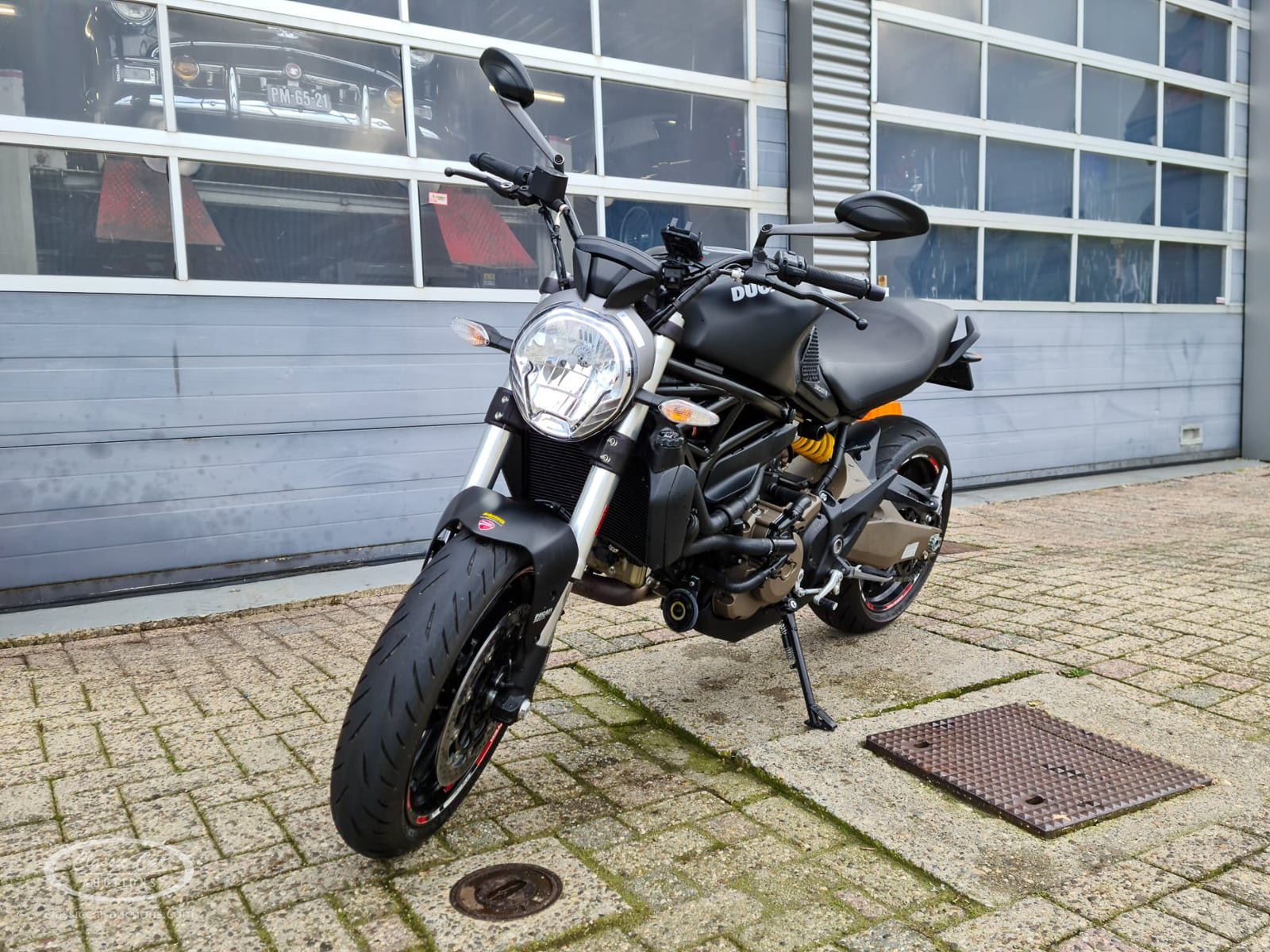 Ducati monster 595 store