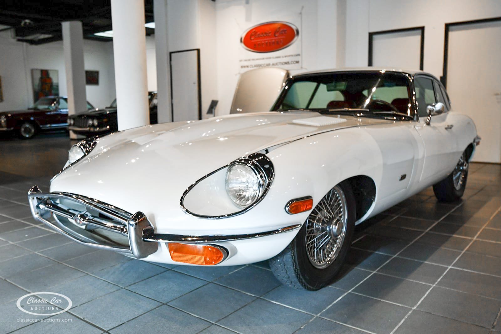 Jaguar f outlet type old