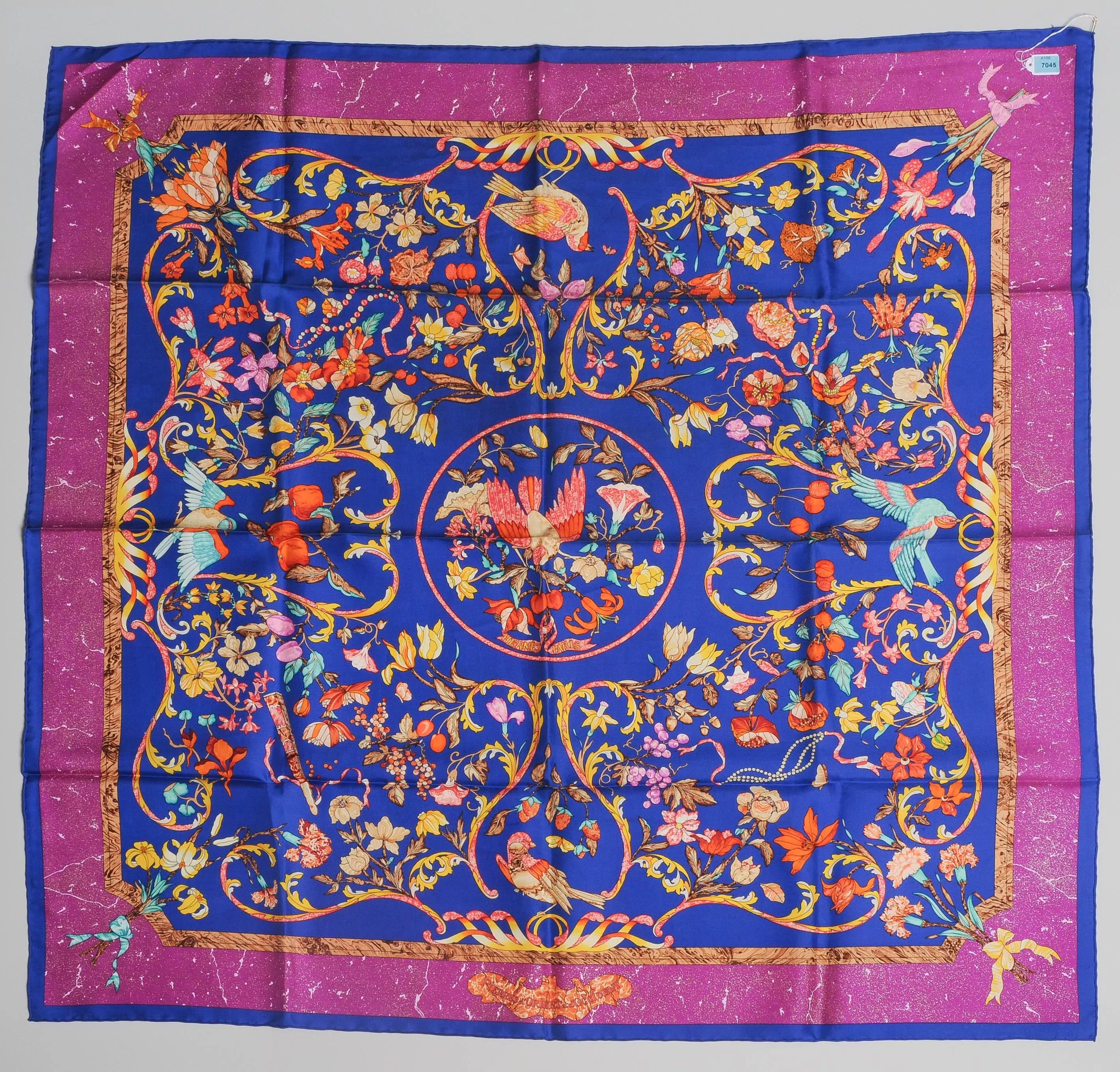 Foulard Carré Vintage NORTHWEST ORIENT - Bleu, Motif Géométrique, Polyester Léger