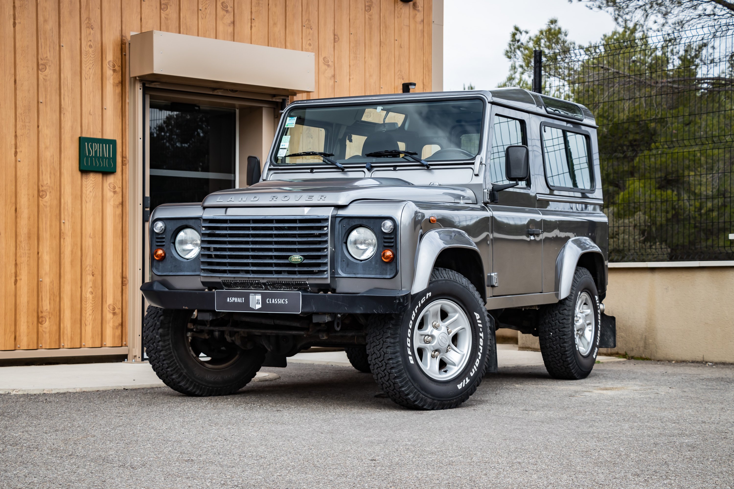 Defender Td4 2007 Land Rover Defender - TD4 90 | Classic Driver Market