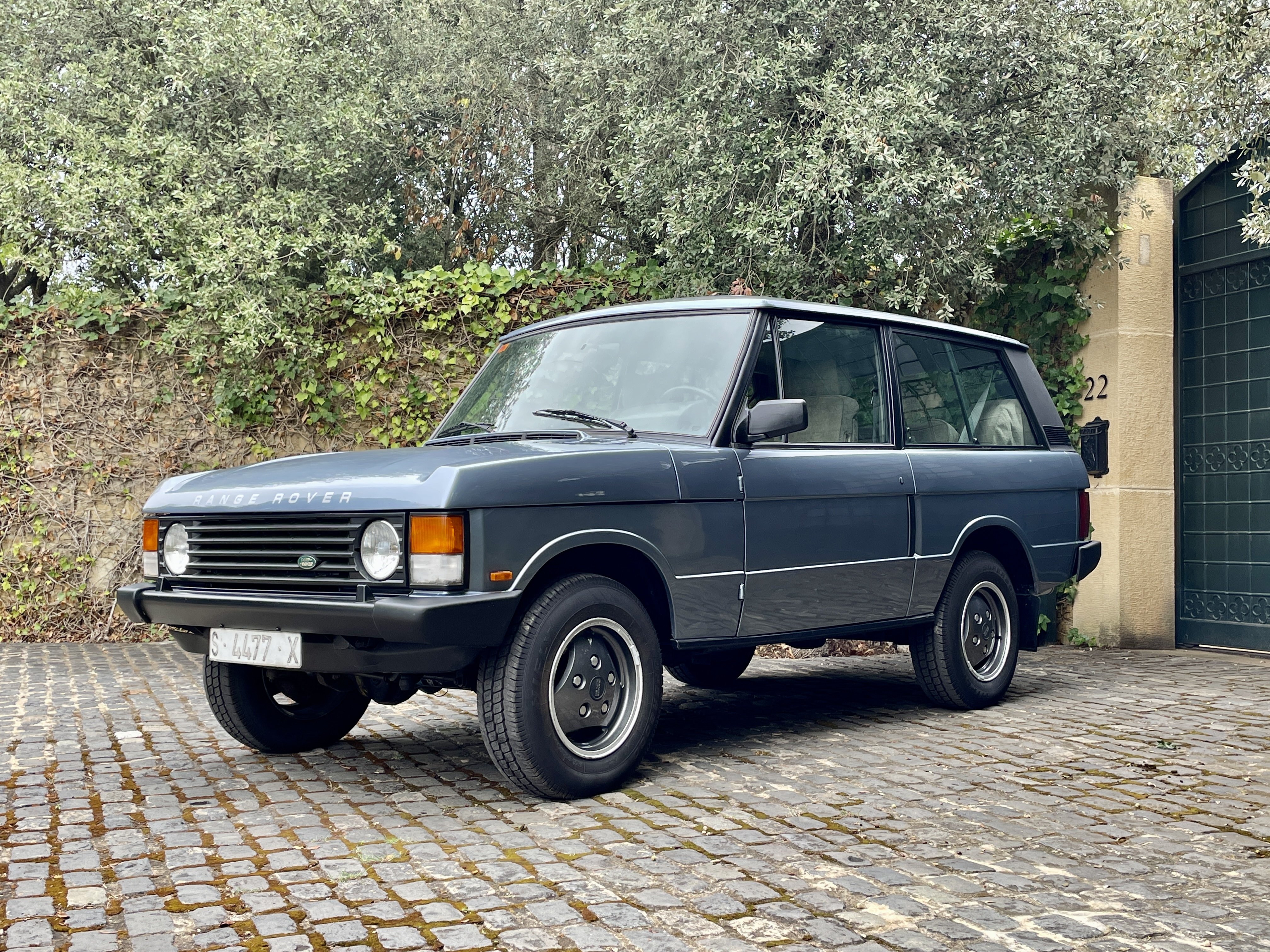 Land Rover 89 1991 Land Rover Range Rover - Classic Two Door 3.9 V8 - 89,900KM ...