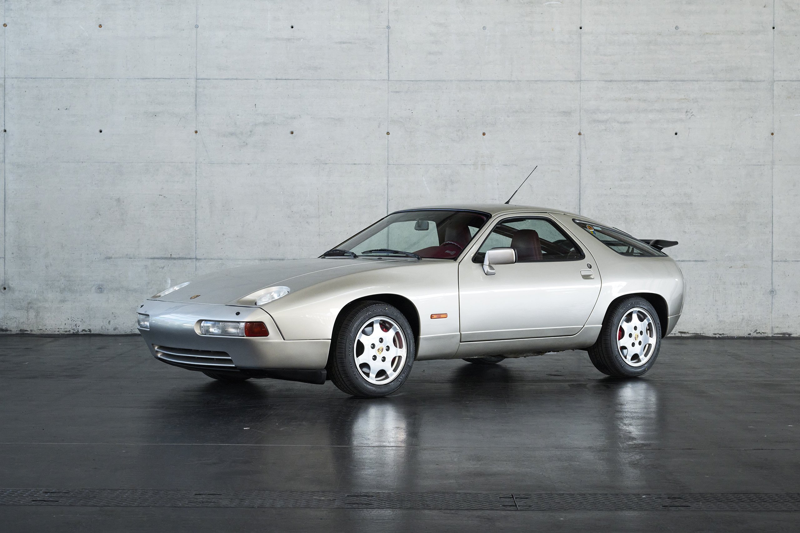 1989 Porsche 928 - 928 GT | Classic Driver Market