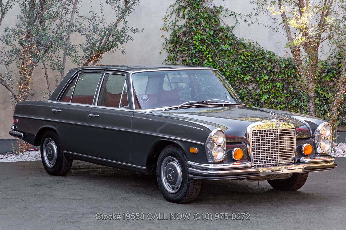 1972 Mercedes-Benz S-Class | Classic Driver Market