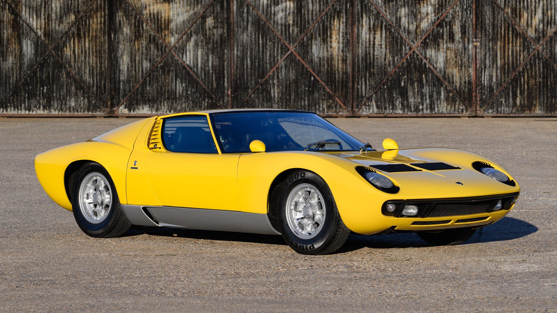 1968 Lamborghini Miura - P400 | Classic Driver Market