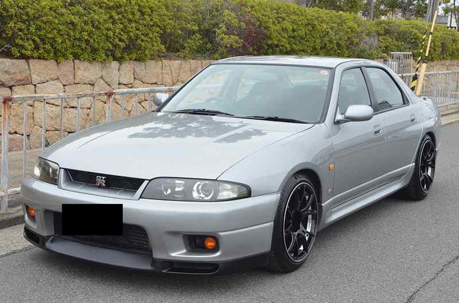 1998 Nissan Skyline - GT-R R33 40th Anniversary 4-Door Sedan
