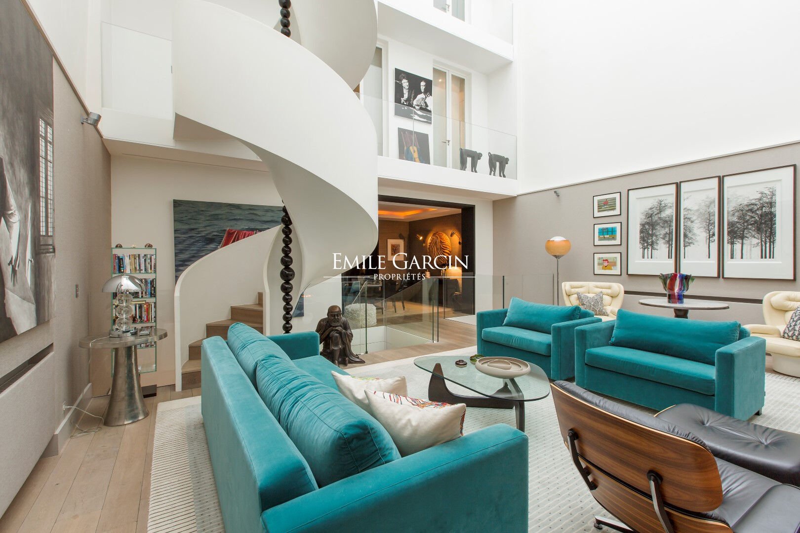 City mansion for sale in Paris 7th - Carré des Antiquaires | Classic ...