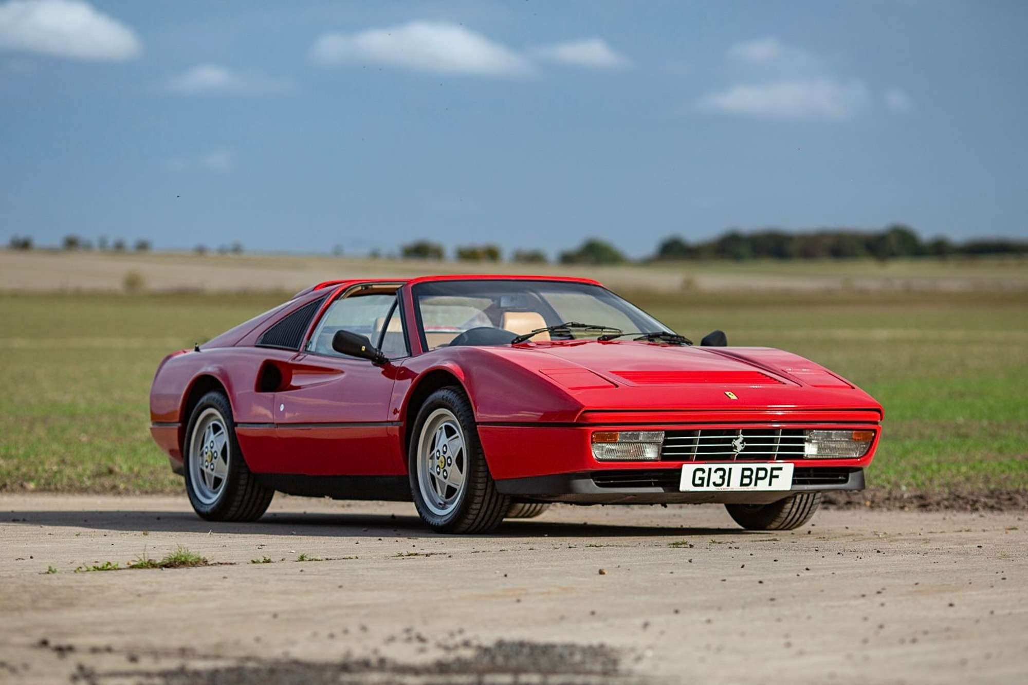 1989 Ferrari 328 | Classic Driver Market