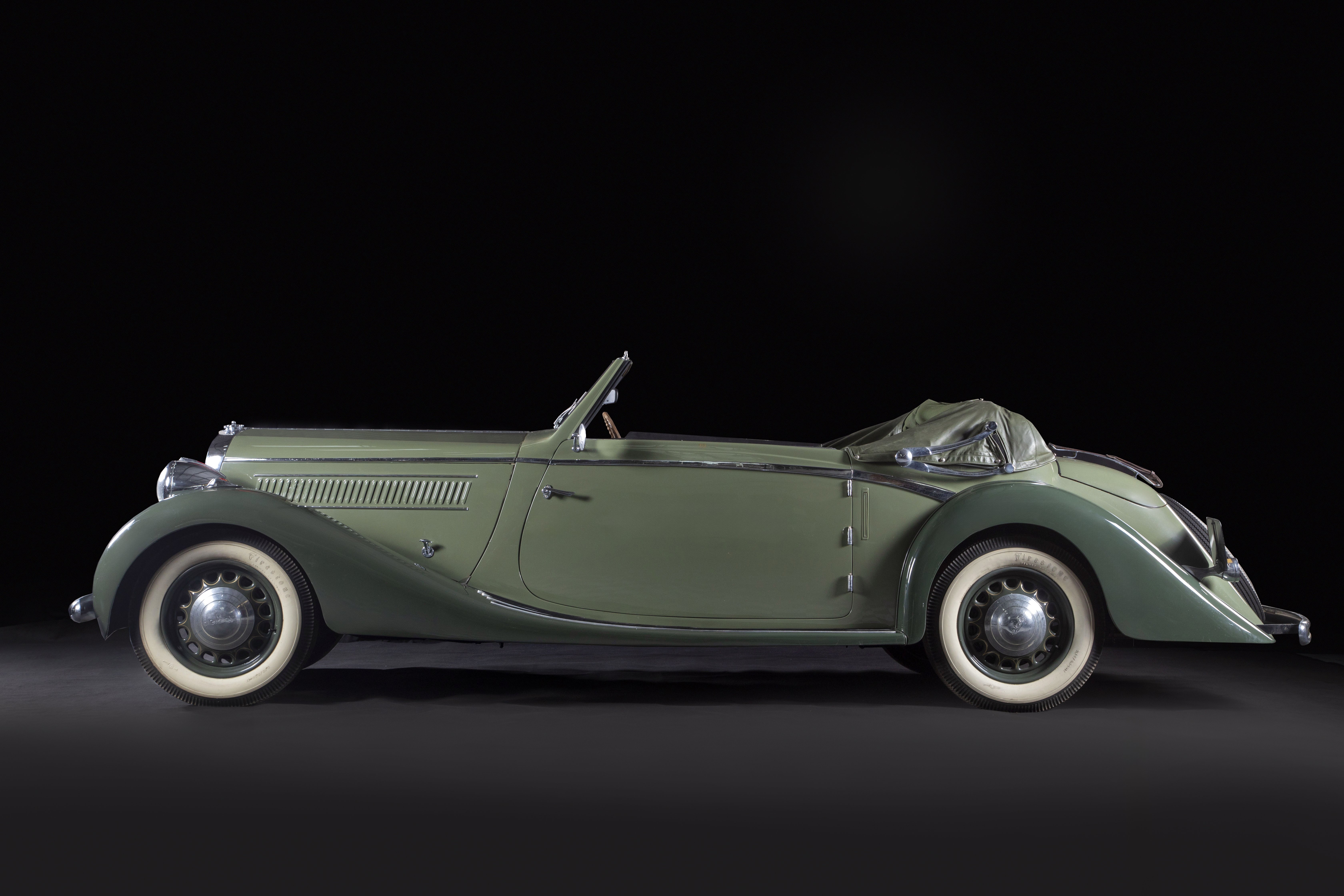 Maquette Voiture Delage D6-70 1938 - Échelle 1/43 - Résine - Marque Ma Collection (Suisse) - Occasion
