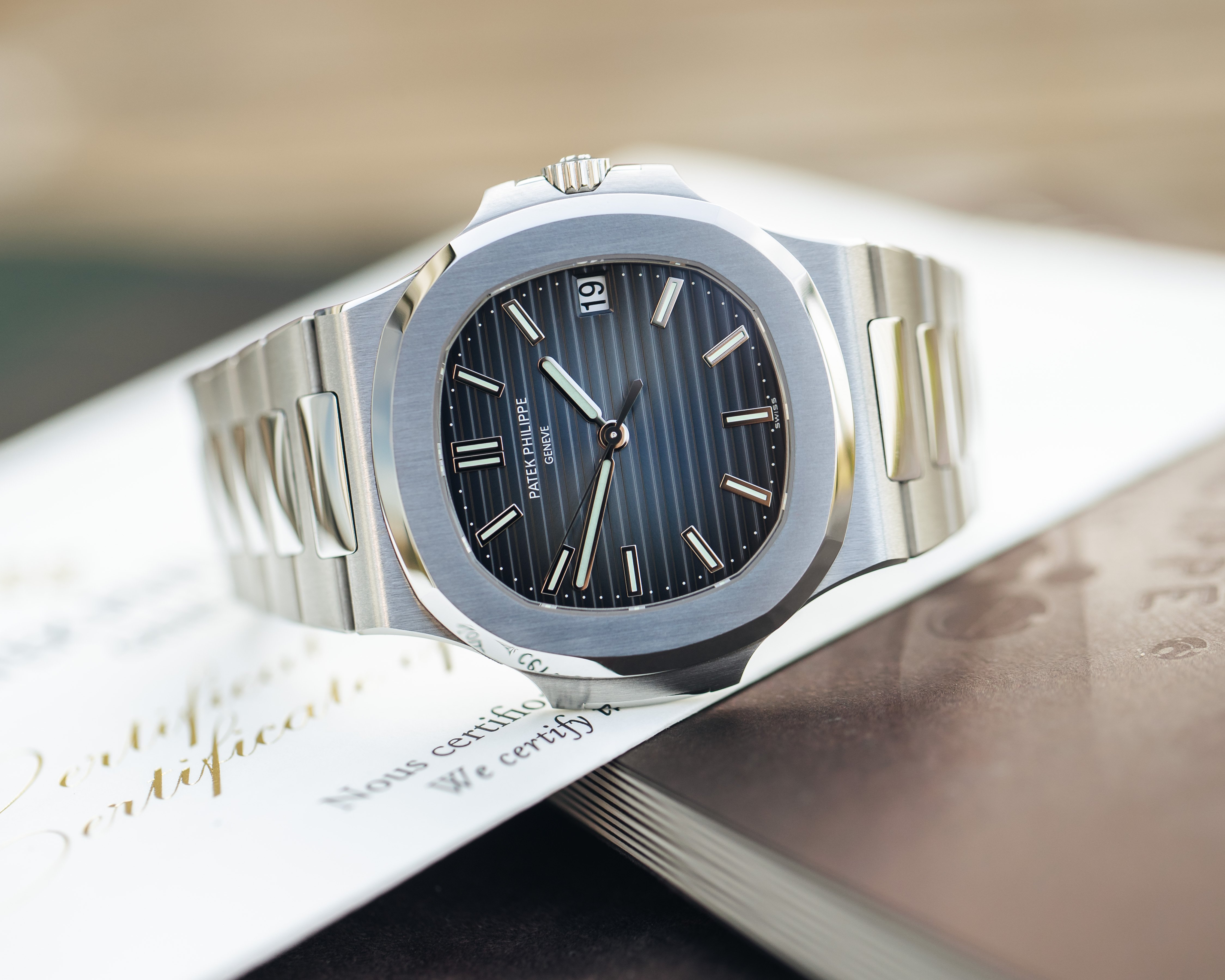 Patek Philippe Nautilus - 5711/1A-010 | Classic Driver Market