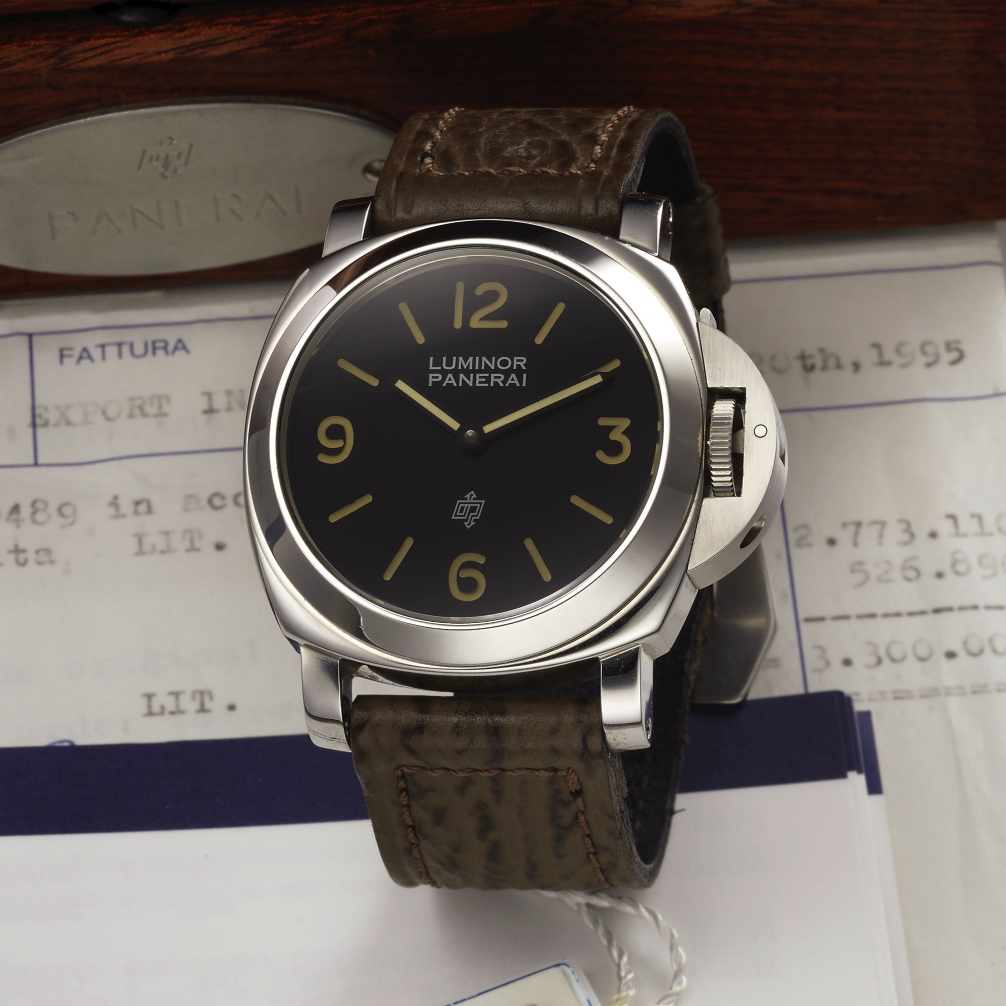 Panerai Ref. 5218 201 A Classic Driver Market