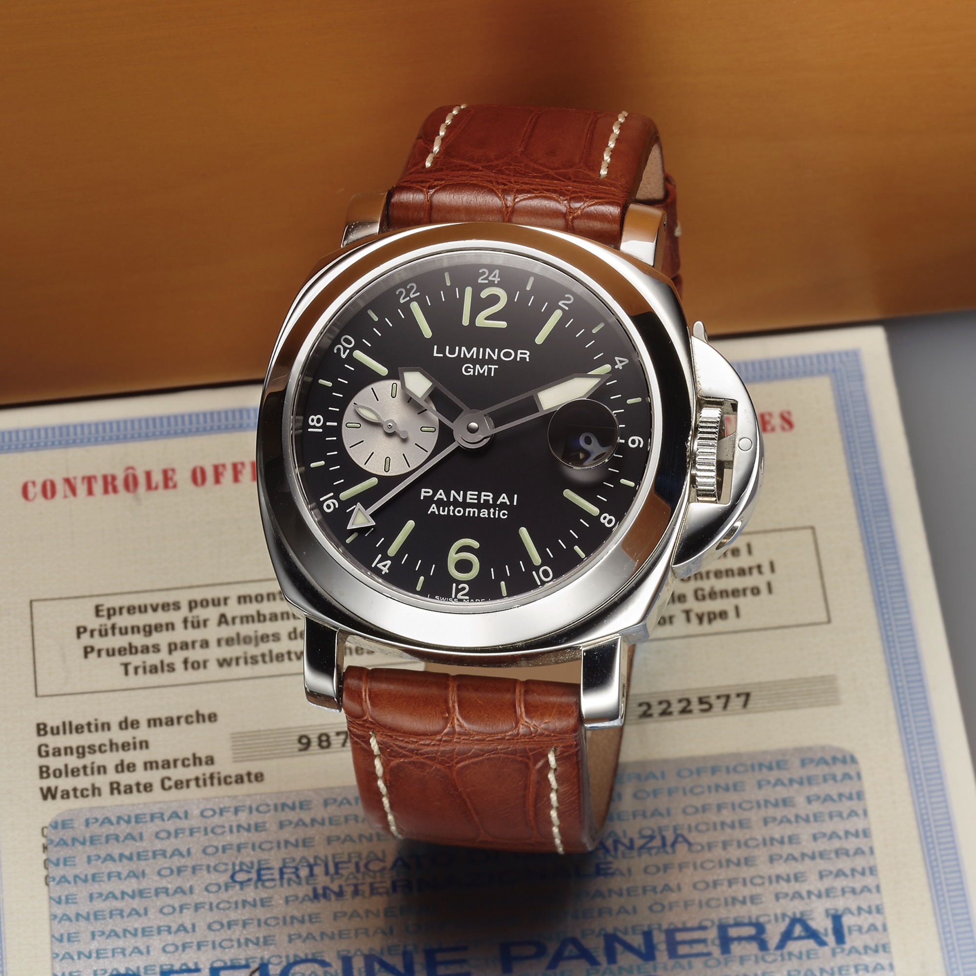 文学・小説 luminor gmt panerai firenze 1860 auto Panerai Luminor GMT Automatic Review - Raymond Lee Jewelers